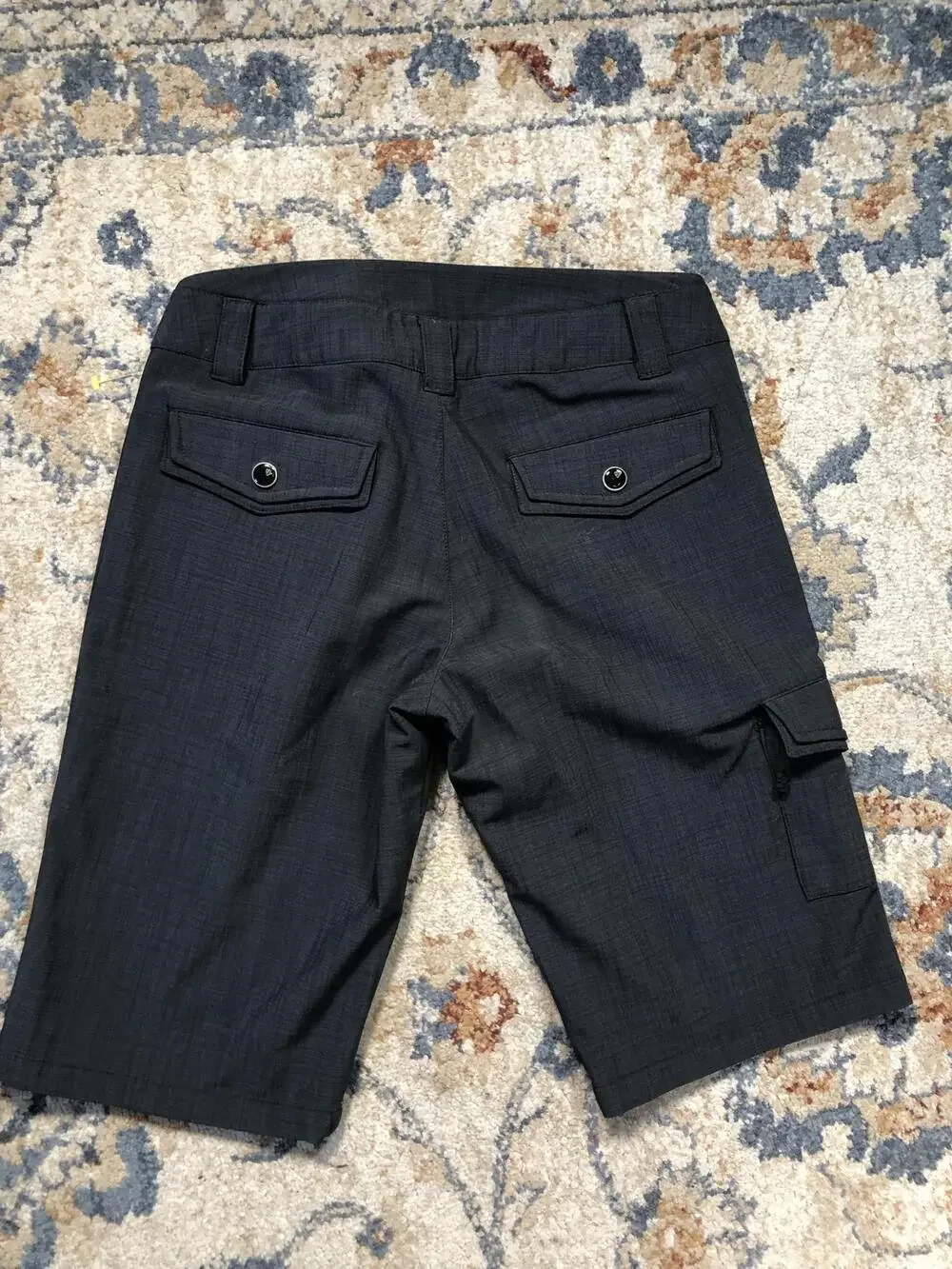 Race Face Shorts Mens Small Gray Biker Cycling Microfiber 11 Inseam Pockets